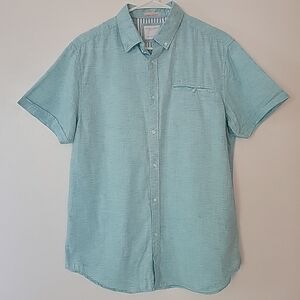 Aqua Blue Button Up Denim And Flower Men's Short Sleeve Shirt Size Medium